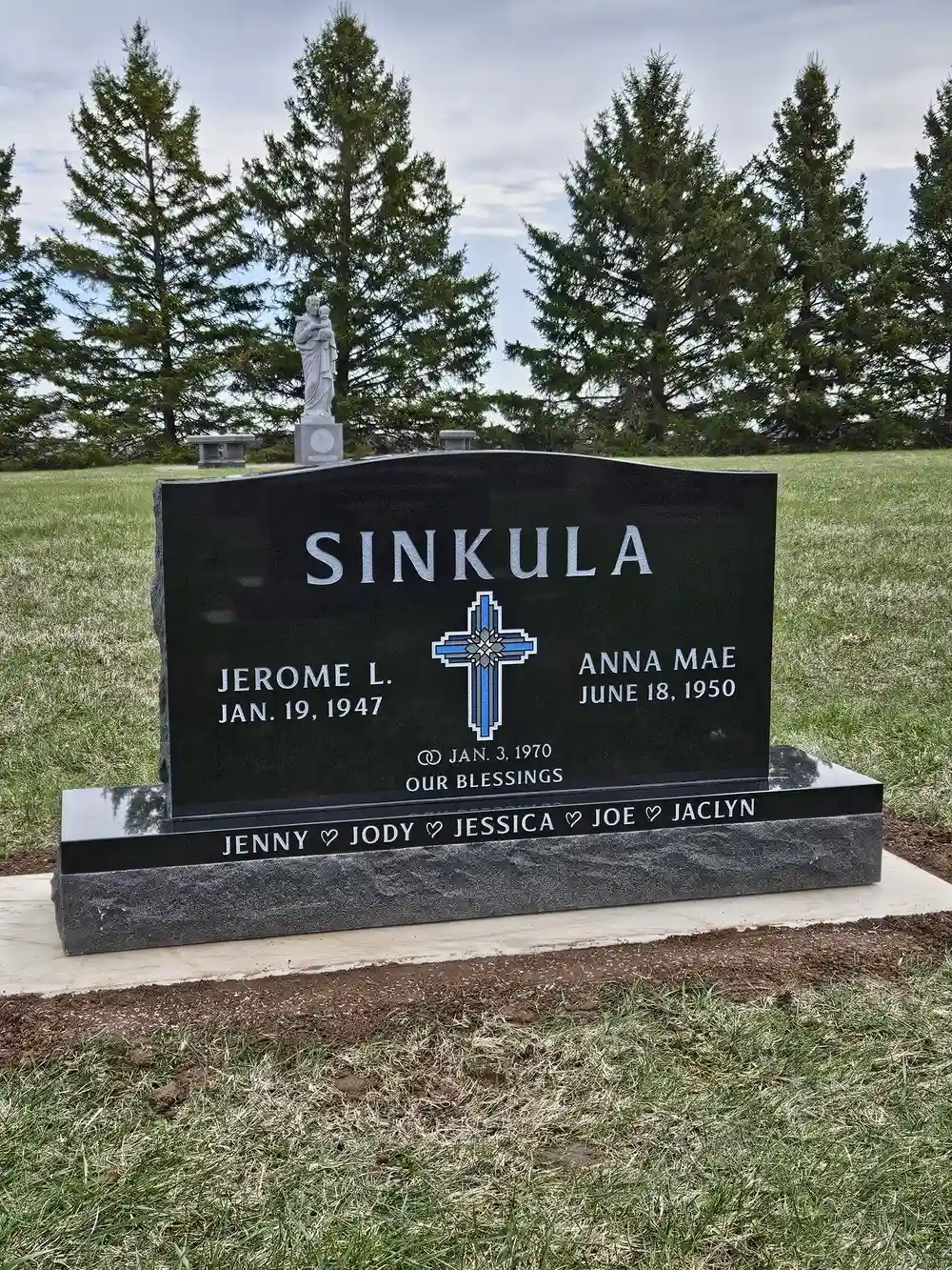 Double Memorials photo 5 of 80